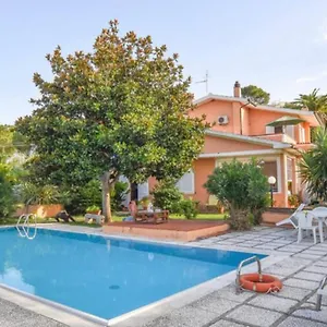 https://appartamento-villalara.it-tuscanyhotel.com